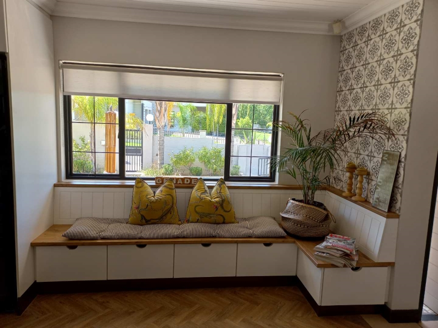 5 Bedroom Property for Sale in Keidebees Northern Cape